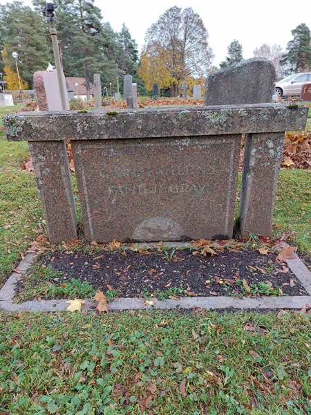Grave number: 2 B   184