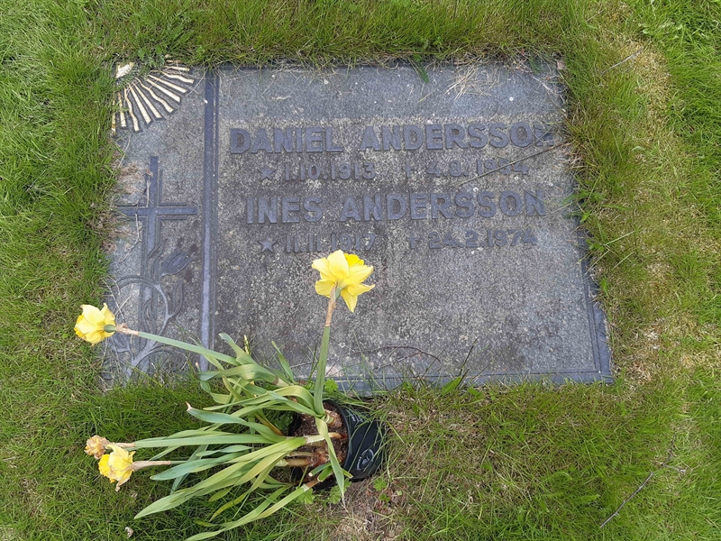 Grave number: KA 08    24