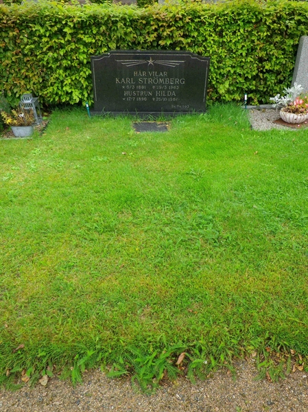 Grave number: OS H    39, 40