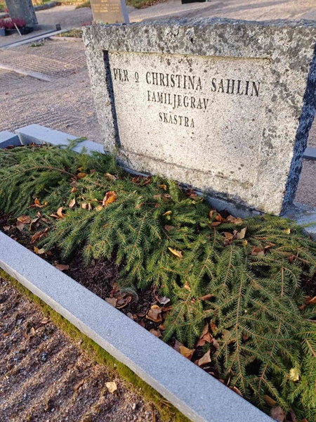 Grave number: JÄ 1 A 1720, 1721