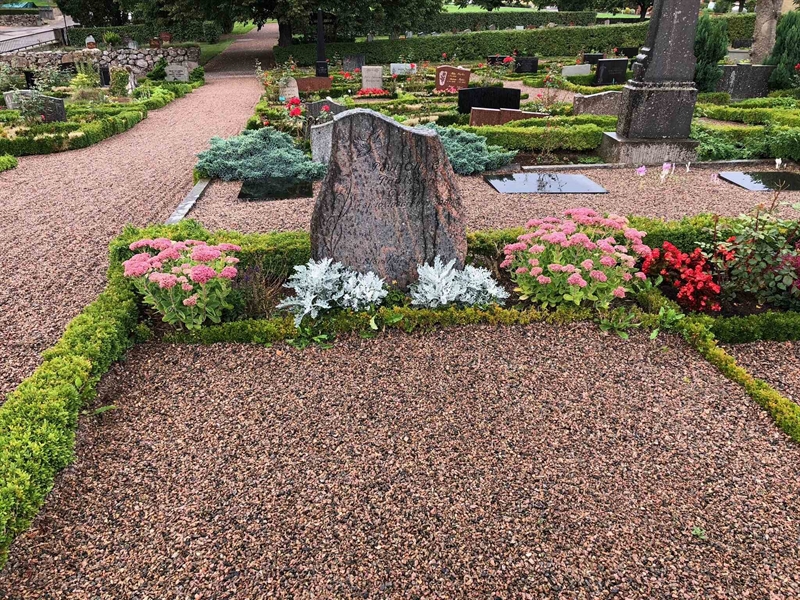 Grave number: Kå 30     1, 2