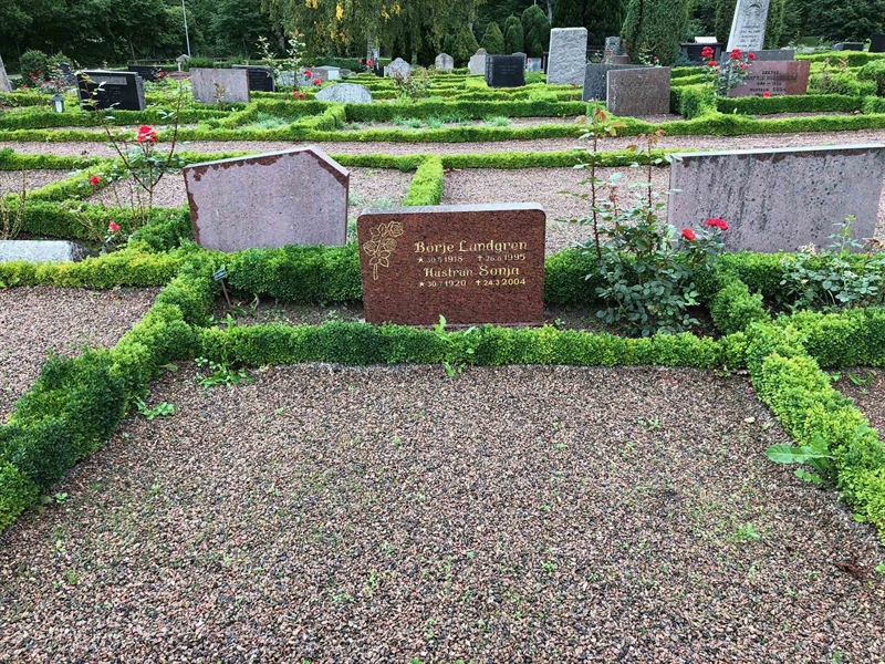 Grave number: Kå 26    30, 31