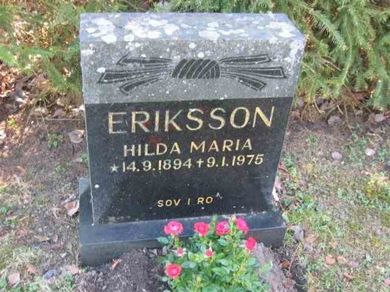 Hautatunnus: 1 GA SK    587