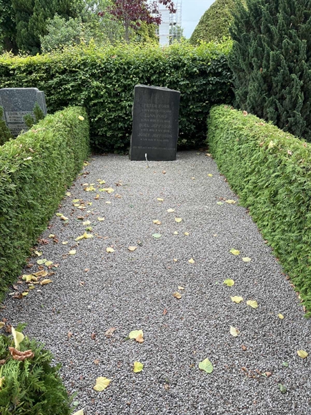 Grave number: NK I    81