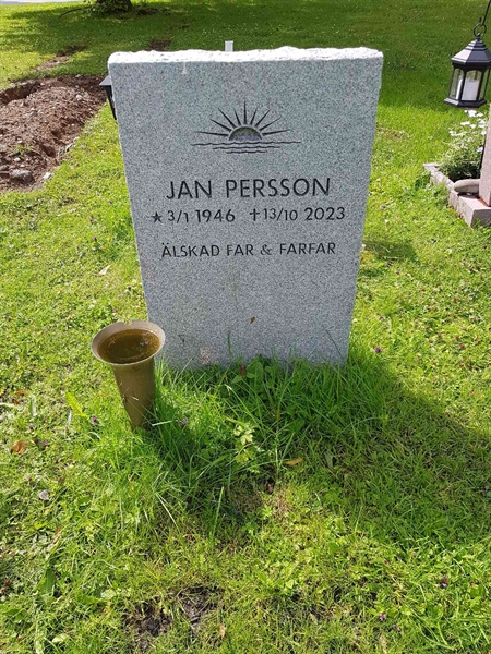 Grave number: 01 17152