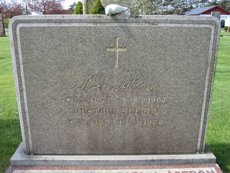 Grave number: NY G    58, 59, 108, 109