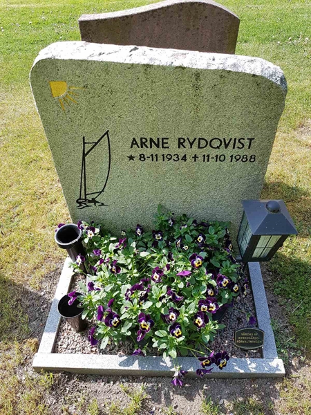 Grave number: 01  4399