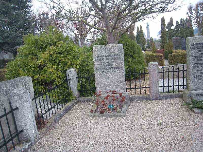 Grave number: NK IV   174