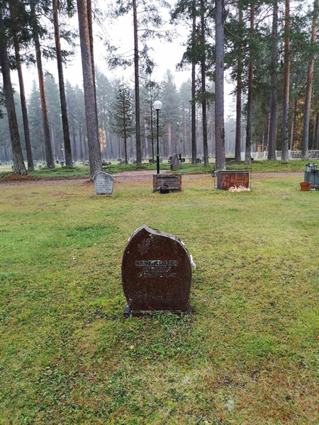 Grave number: VLM 15    34