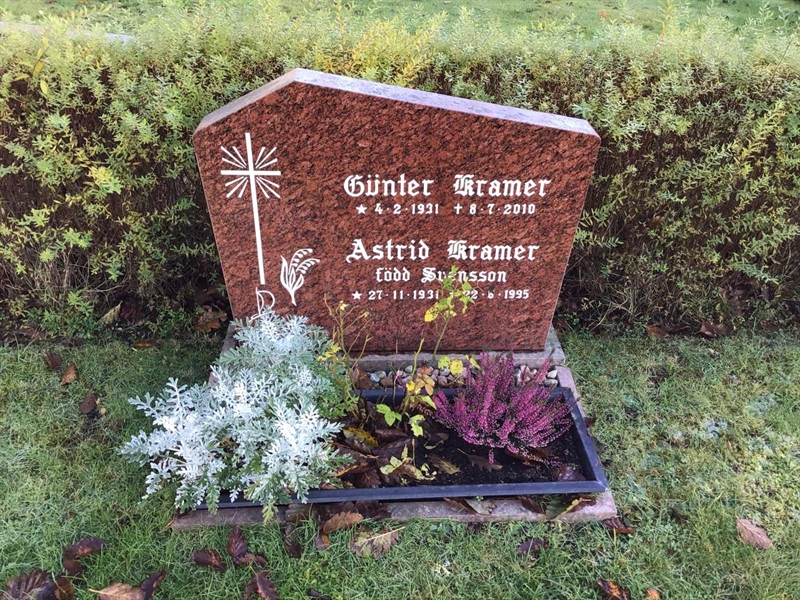 Grave number: Sy 1 3 4006