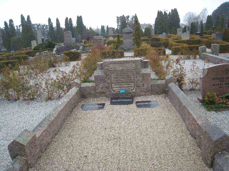 Grave number: NK IV   128
