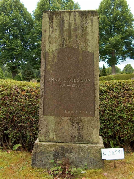 Grave number: HÖB 10   281