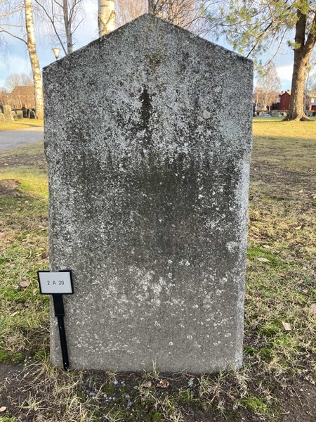 Hautatunnus: 2 A    20