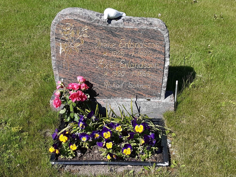 Grave number: KA 20  1207