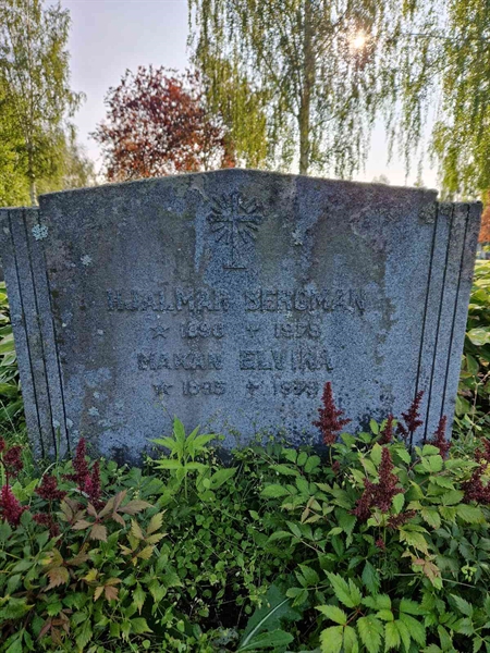 Grave number: 1 15    31, 32