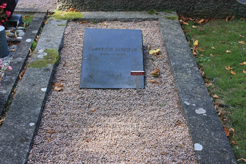 Grave number: Ö 14i   181