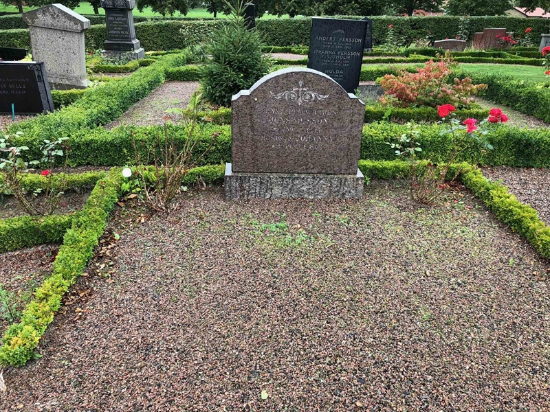 Grave number: Kå 34     5, 6