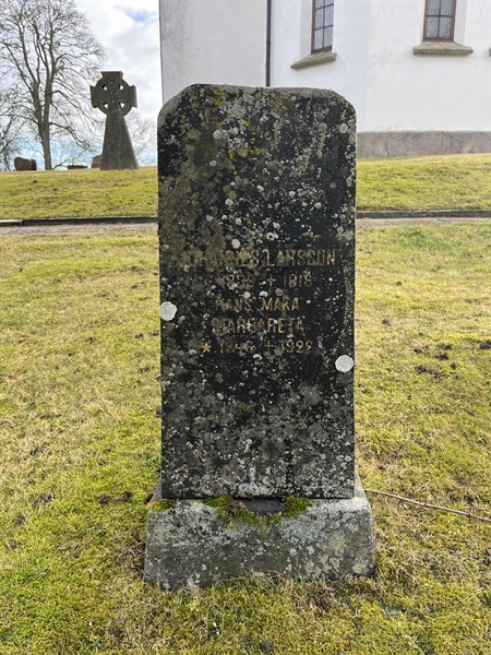 Gravnummer: HA B    17, 18