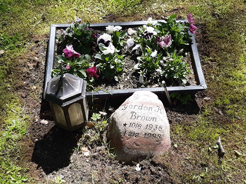 Grave number: KA 15   158