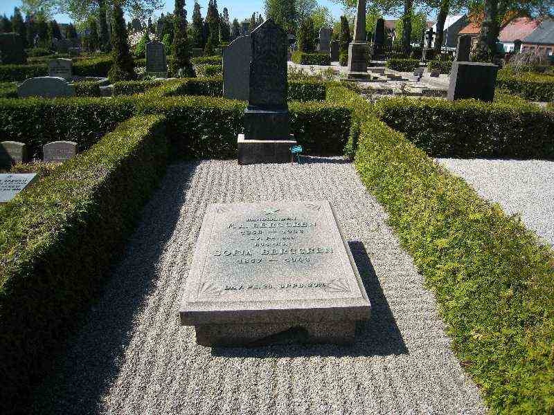 Grave number: VK II    93