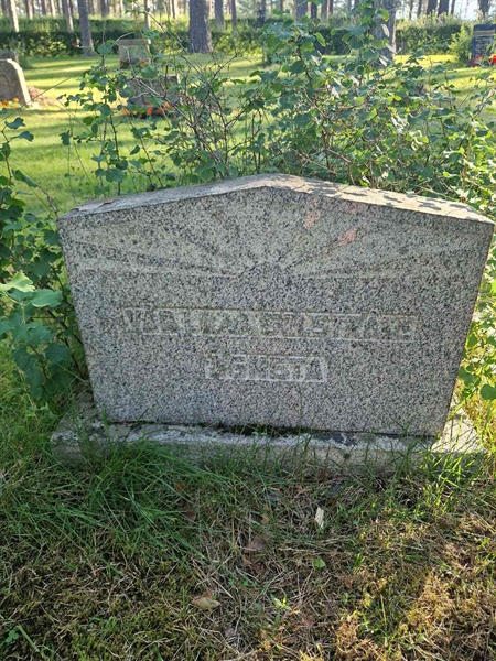 Grave number: 1 KV.1    30