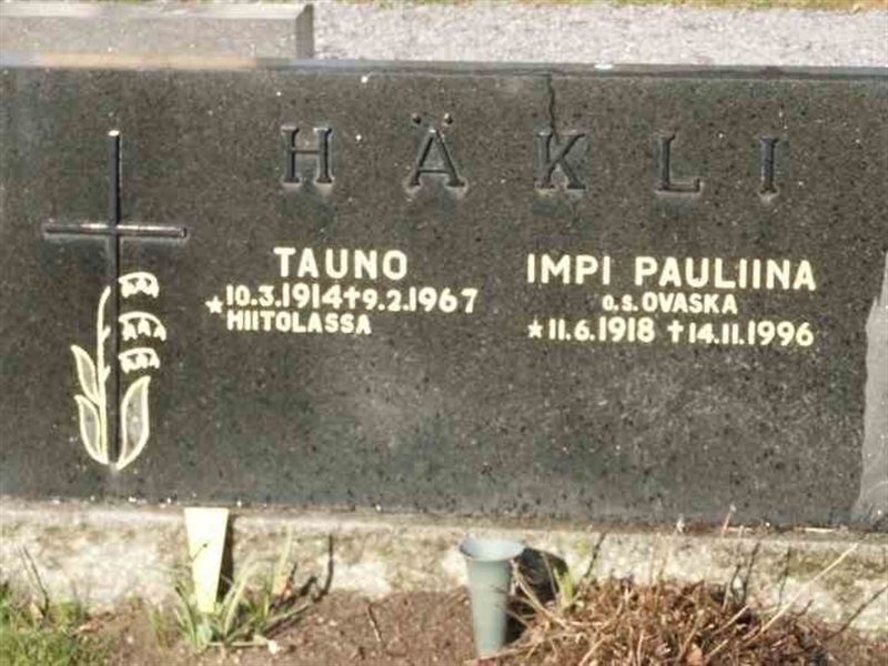 Grave number: 1 GA 04 377-378