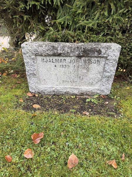 Grave number: 2 10   235