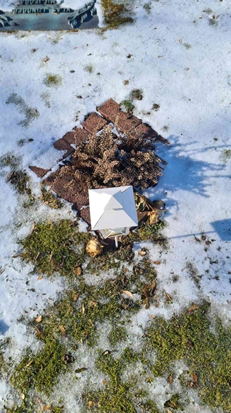 Grave number: M G 02 56-57