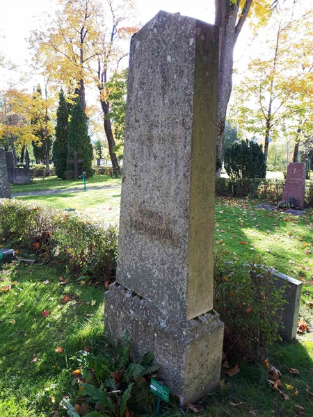 Grave number: GK F 1   216