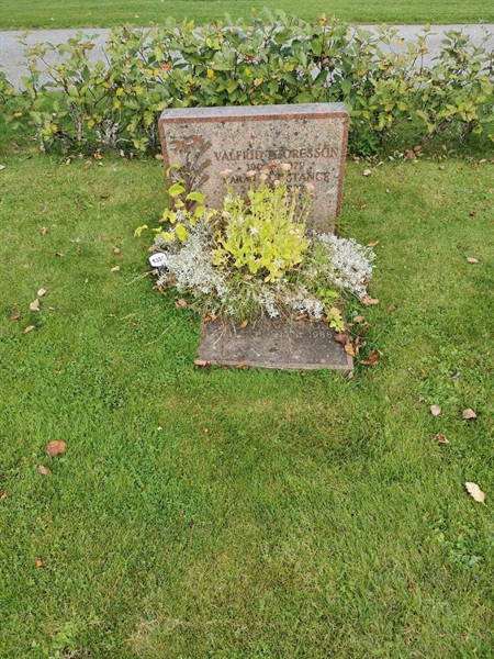 Grave number: F NYA  1357