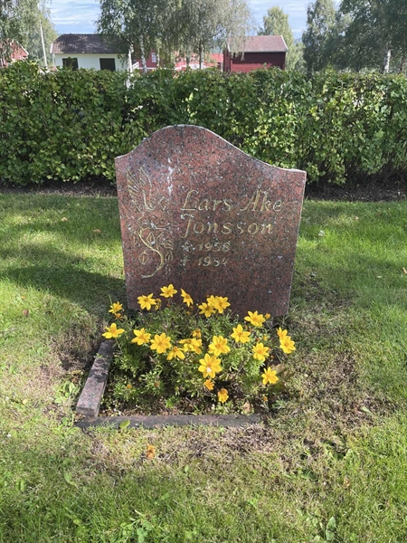 Grave number: 3065 D    16