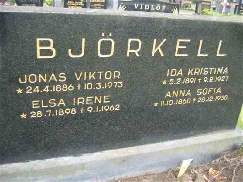 Gravnummer: 1 GD 02     14