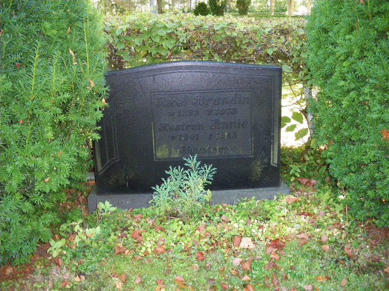 Grave number: SB 29     9