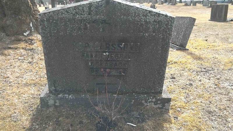 Grave number: SU 05   102, 103