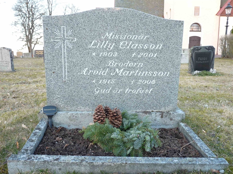 Grave number: JÄ 1   19