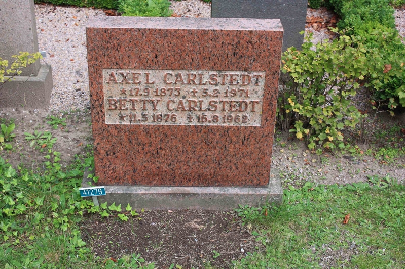 Grave number: Ö U05    40