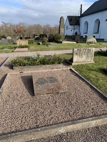 Grave number: SÖ B   149, 150