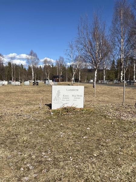 Grave number: NK 21    57-59