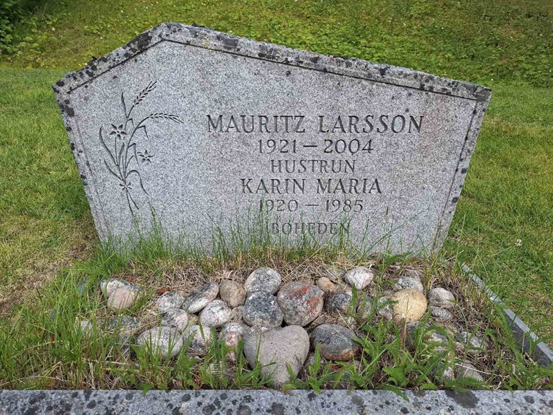 Grave number: 001 3  2284