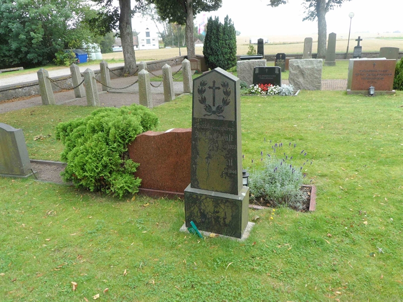Grave number: SK B   138, 139