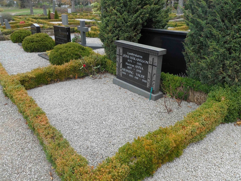 Grave number: ÖT GVK2  38:1, 38:2, 38:3