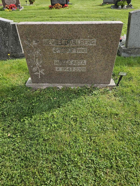 Grave number: Fr 8   448-449