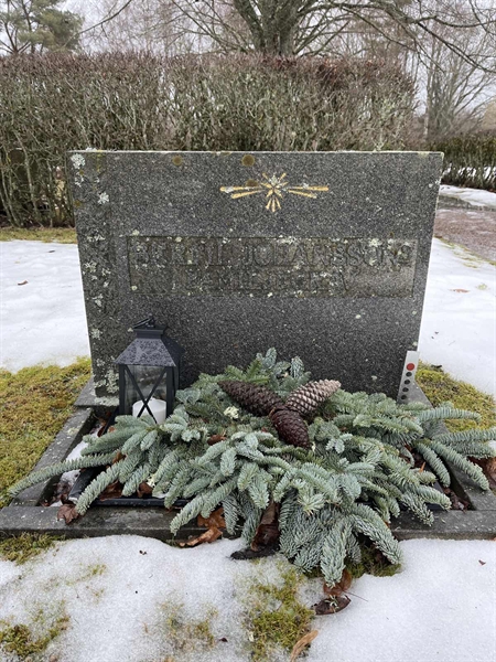 Hautatunnus: SJ L     8A, 8B