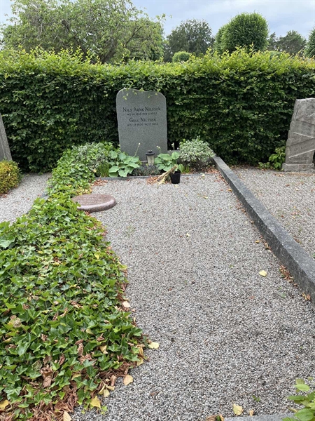 Grave number: NK I    21