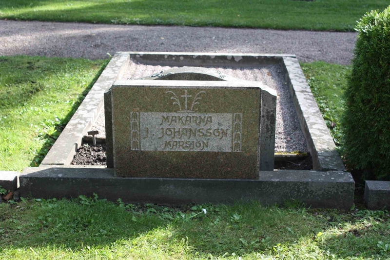 Grave number: 1 K H   92