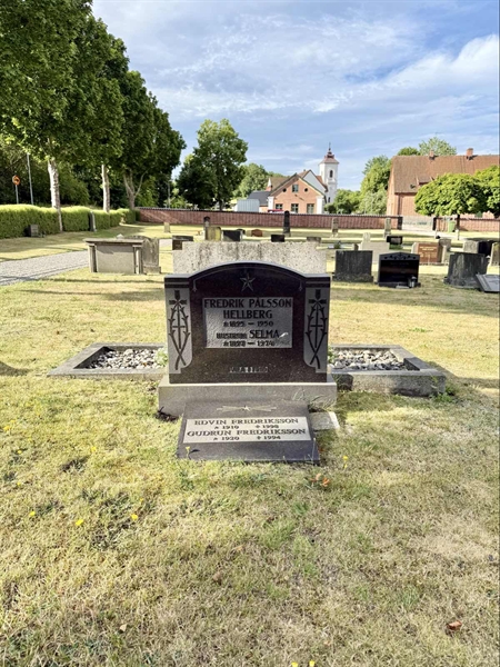 Grave number: BR E    63