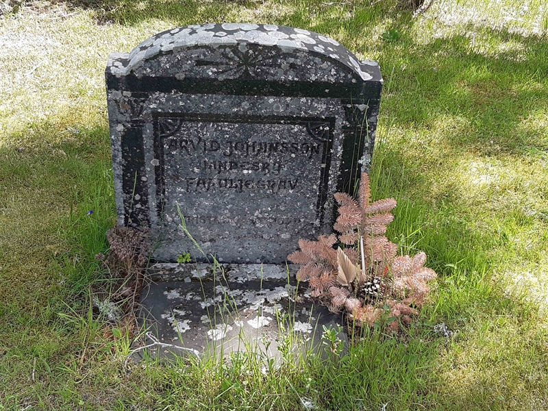 Grave number: JÄ 04    83