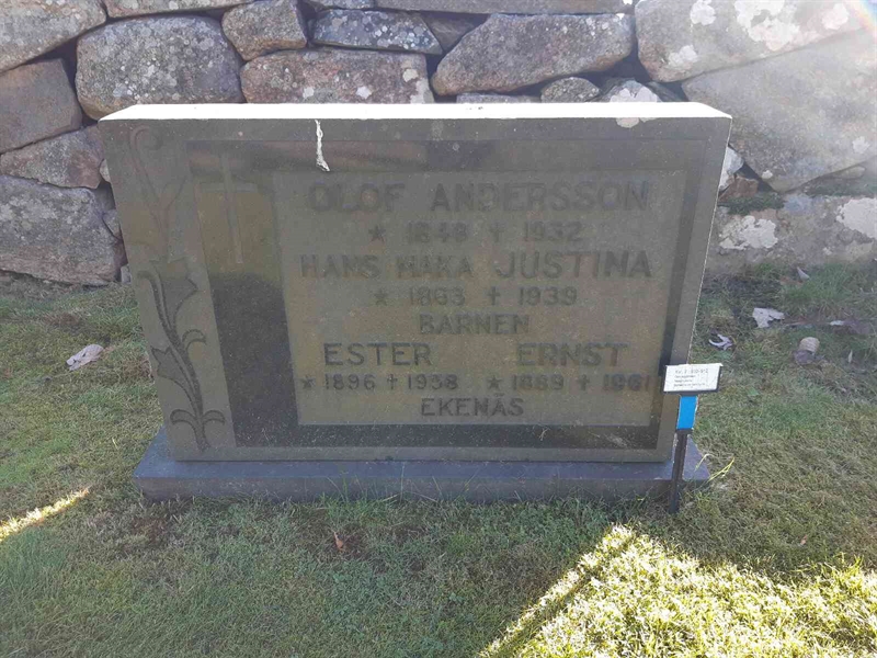 Grave number: Fr 7   910-912