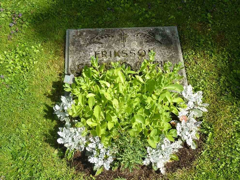 Grave number: 1 G   84