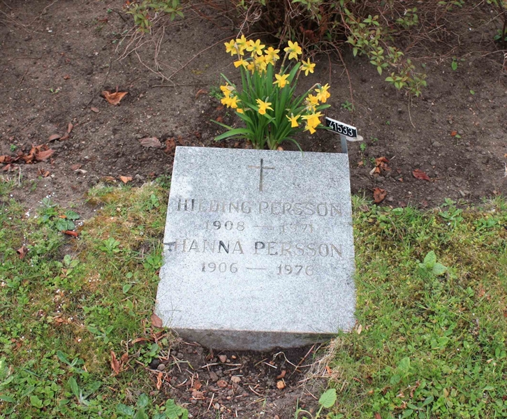 Grave number: Ö U06    51